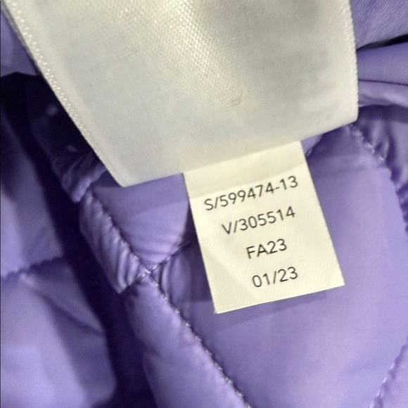 Athleta Women's Purple Whisper Featherless Puffer Jacket Size XS - Picture 11 of 11